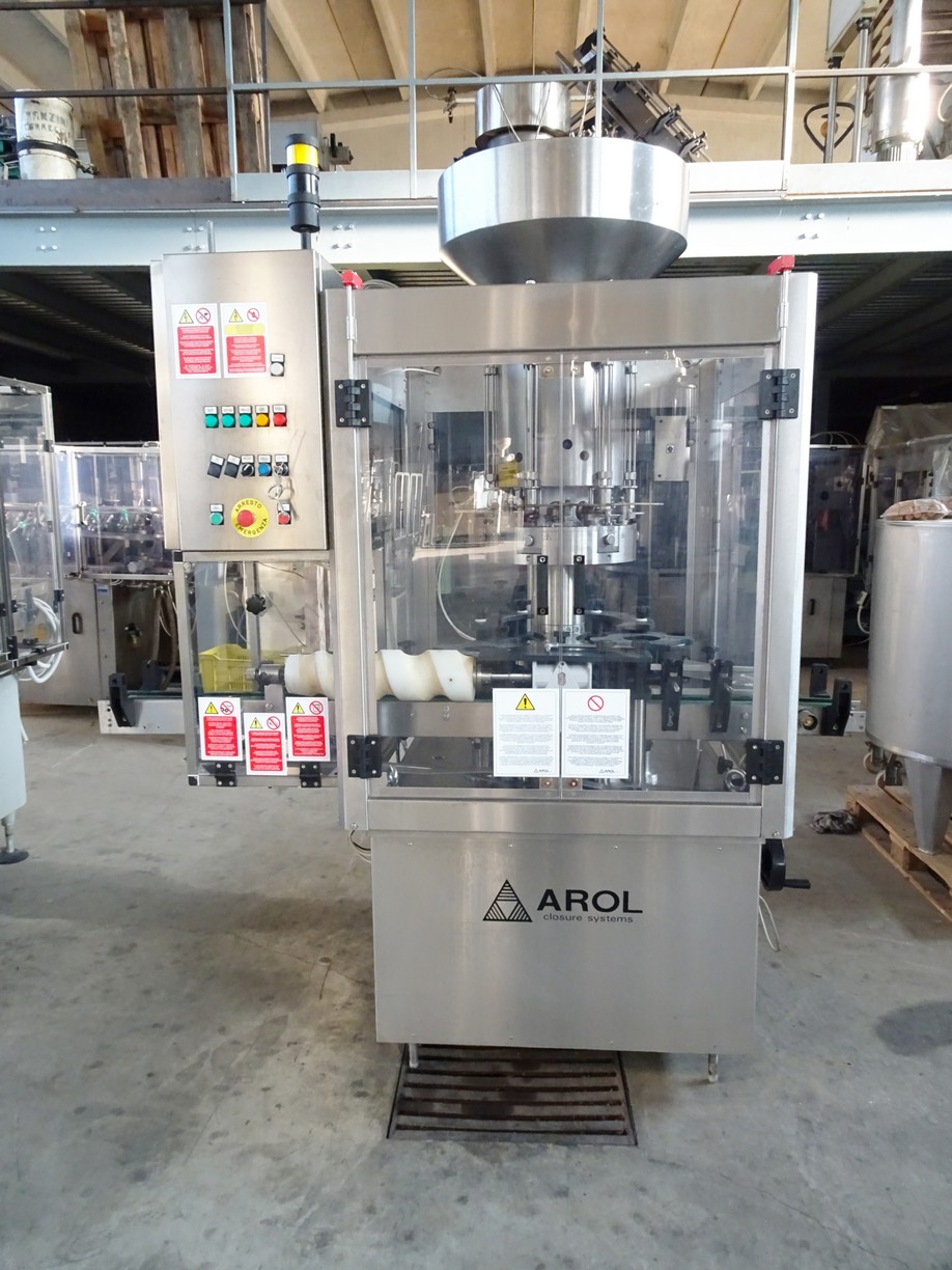 AUTOMATIC CORKING MACHINE - SEMIAUTOMATIC