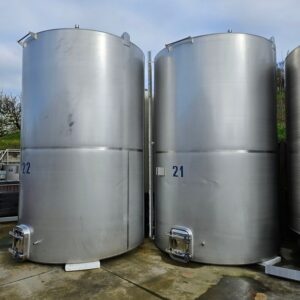 STAINLESS STEEL TANKS CAPACITY LITERS 20.000 (HL 200) ABOUT VINIFICATION/STORAGE MODEL, SECOND-HAND EQUIPMENT