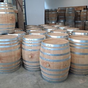 USED BARRELS LITERS 225/228, RED WINE OF FIRST-USE 12 MONTHS, SECOND-HAND EQUIPMENTS