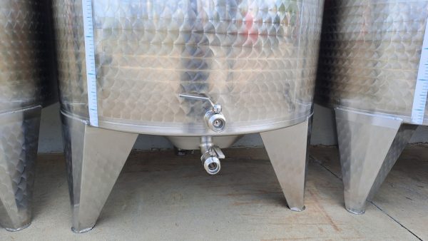SERBATOI IN ACCIAIO INOX CAPACITA’ LITRI 1000 MODELLO PNEUMATICO COPERCHIO GALLEGGIANTE SENZA PORTA, FONDO BOMBATO ATTREZZATURA DI NUOVA COSTRUZIONE - immagine 7