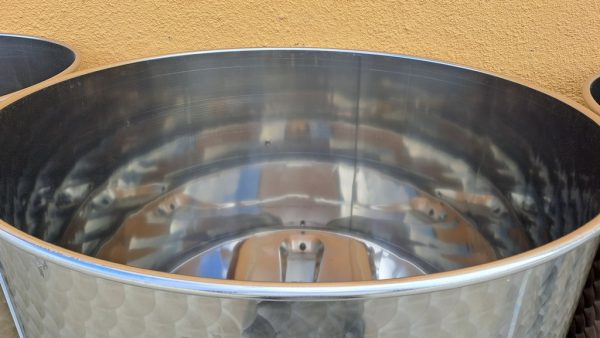 SERBATOI IN ACCIAIO INOX CAPACITA’ LITRI 1000 MODELLO PNEUMATICO COPERCHIO GALLEGGIANTE SENZA PORTA, FONDO BOMBATO ATTREZZATURA DI NUOVA COSTRUZIONE - immagine 2