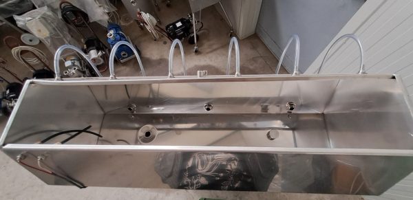 IN-LINE FILLER - 6 NOZZLES - IN STAINLESS STEEL WITH PUMP AND PROBES  ON WHEELS, SECOND-HAND MACHINE - Image 4