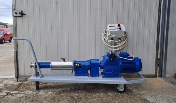 MONO PUMP CMO BRAND WITH MECHANICAL MOTOVARIATOR, SECOND-HAND MACHINE