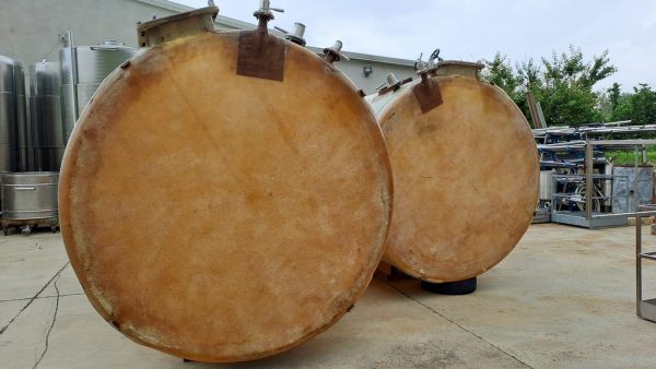 SERBATOI IN VETRORESINA MODELLO STOCCAGGIO/VINIFICAZIONE  MARCA GIMAR, CAPACITA’ 200 HL, CON FONDO PIANO, ATTREZZATURA USATA - immagine 3