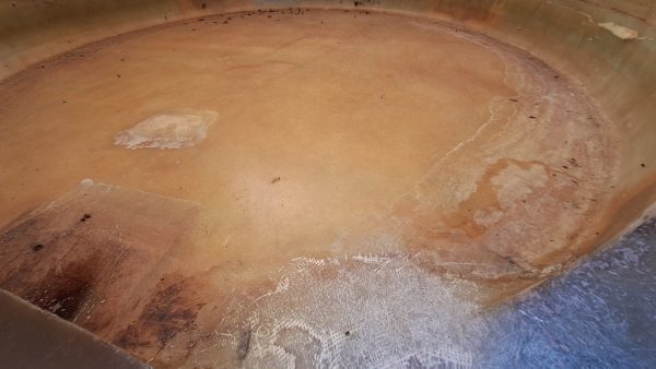 SERBATOI IN VETRORESINA MODELLO STOCCAGGIO/VINIFICAZIONE  MARCA GIMAR, CAPACITA’ 200 HL, CON FONDO PIANO, ATTREZZATURA USATA - immagine 18