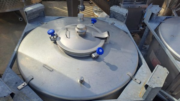 SERBATOI PALLETTIZZATI, MARCA AZZINI, CAPACITA’ 500 LITRI, ATTREZZATURA USATA - immagine 6