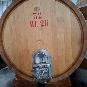WOODEN CASK CAPACITY HL 26 ABOUT, FIRM VENETA BOTTI, WITH DOOR IN STAINLESS STEEL, SECOND-HAND EQUIPMENT