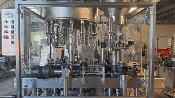 MONOBLOCK GAI 16/1 IN STAINLESS STEEL, WITH CONVEYOR BELT AND BOTTLE FINAL PLATE, SECOND-HAND MACHINE - Image 3