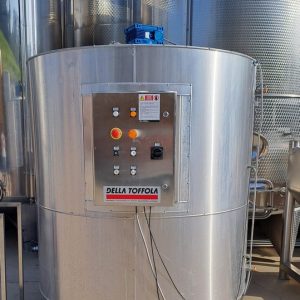 MESCOLATORE IN ACCIAIO INOX MARCA DELLA TOFFOLA, CAPACITÀ LITRI 3000 CIRCA,  COIBANTAZIONE TOTALE , ATTREZZATURA USATA
