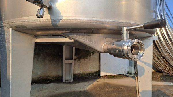 STAINLESS STEEL TANKS, CONICAL BOTTOM FLOATING LID, AZZINI FIRM, LITER CAPACITY 2300 (HL 23), SECOND-HAND EQUIPMENT - Image 4