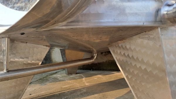 STAINLESS STEEL TANK, L.A.INOX FIRM, CONICAL BOTTOM FLOATING LID, LITER CAPACITY 2600 (HL 26), SECOND-HAND EQUIPMENT - Image 5
