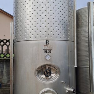 STAINLESS STEEL TANK LITER CAPACITY 5000 (HL 50), MODEL VINIFICATION/STORAGE, INCLINED FLAT BOTTOM WITH INSULATED BAND, SECOND HAND EQUIPMENT