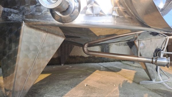 SERBATOIO IN ACCIAIO INOX MARCA GHIDI, COPERCHIO GALLEGGIANTE A FONDO CONICO, CAPACITÀ LITRI 2500 (HL 25), ATTREZZATURA USATA - immagine 4
