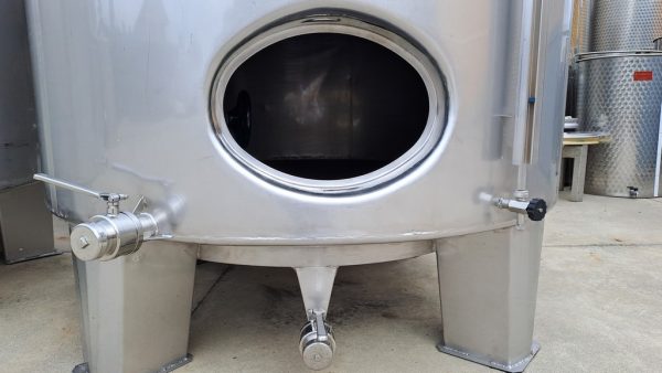 STAINLESS STEEL TANKS CAPACITY LITERS 5000 (HL 50) STORAGE MODEL WITH CONICAL BOTTOM, SECOND-HAND EQUIPMENT - Image 8