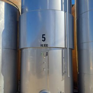 STAINLESS STEEL TANK LITER CAPACITY 10.000 (HL 100) ABOUT, MODEL VINIFICATION/STORAGE, INCLINED FLAT BOTTOM WITH INSULATED BAND, AZZINI FIRM, SECOND HAND EQUIPMENT