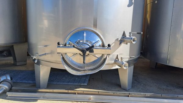 STAINLESS STEEL TANK LITER CAPACITY 10.000 (HL 100) ABOUT, MODEL VINIFICATION/STORAGE, INCLINED FLAT BOTTOM WITH INSULATED BAND, AZZINI FIRM, SECOND HAND EQUIPMENT - Image 5