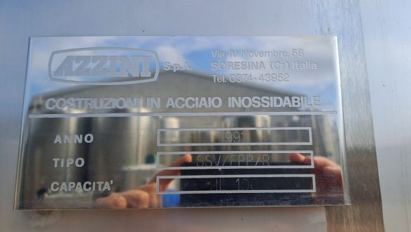 STAINLESS STEEL TANK LITER CAPACITY 10.000 (HL 100) ABOUT, MODEL VINIFICATION/STORAGE, INCLINED FLAT BOTTOM WITH INSULATED BAND, AZZINI FIRM, SECOND HAND EQUIPMENT - Image 11