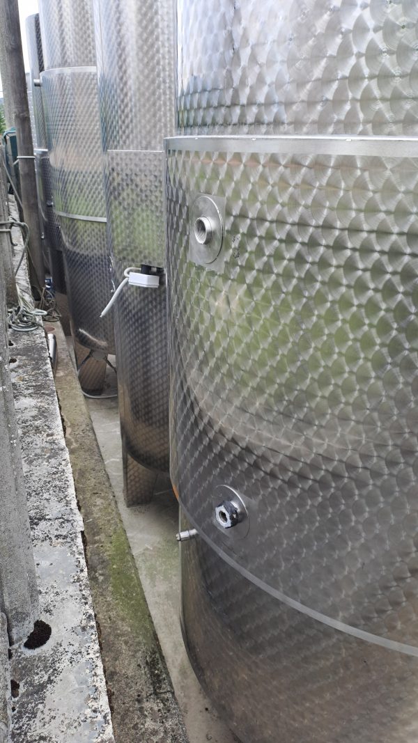 STAINLESS STEEL TANK CMP FIRM WINEMAKING/ STORAGE CAPACITY LITERS 5100 (HL 51) WITH INSULATED BAND, SECOND-HAND EQUIPMENT - Image 2