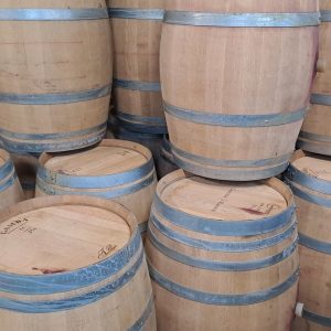 BARRIQUES CAPACITA’ LITRI 225/228 DI SECONDO PASSAGGIO UTILIZZATI CON VINO ROSSO, ATTREZZATURA USATA