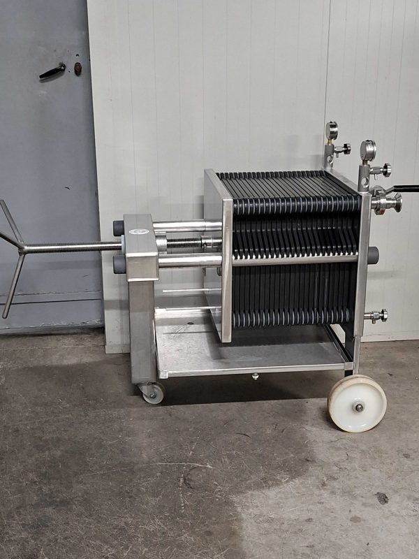 PLATES FILTER FIRM SFOGGIA MODEL 40X40 24 PLATES, SECOND-HAND MACHINE - Image 2
