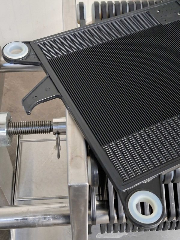 PLATES FILTER FIRM SFOGGIA MODEL 40X40 24 PLATES, SECOND-HAND MACHINE - Image 3