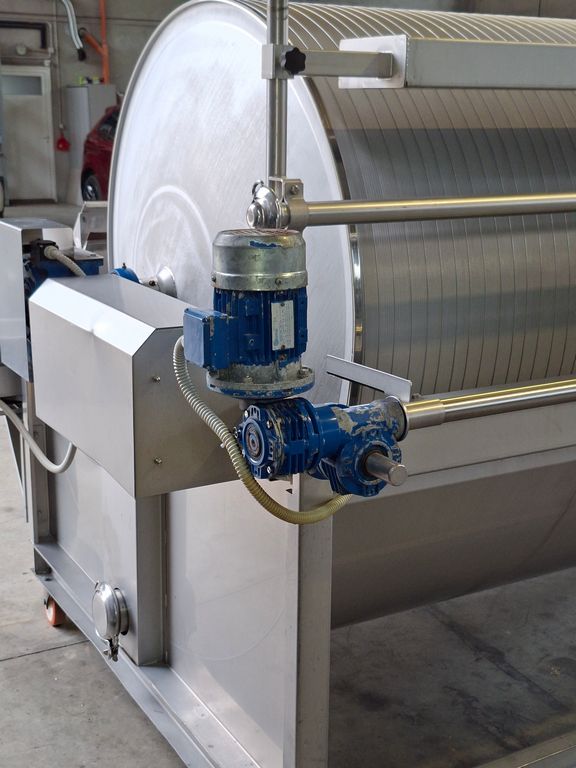 DELLA TOFFOLA ROTARY FILTER 10 MQ, FVI 10 DX, SECOND-HAND MACHINE - Image 9 DELLA TOFFOLA ROTARY FILTER 10 MQ, FVI 10 DX, SECOND-HAND MACHINE - Image 9