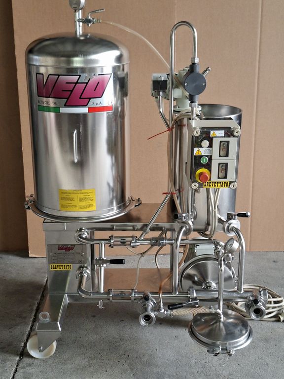 KIESELGUR FILTER VELO FIRM IN STAINLESS STEEL, 3MQ OF FILTERING SURFACE, SECOND-HAND MACHINE KIESELGUR FILTER VELO FIRM IN STAINLESS STEEL, 3MQ OF FILTERING SURFACE, SECOND-HAND MACHINE