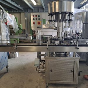 RIEMPITRICE GAI IN ACCIAIO INOX A 12 RUBINETTI, A GRAVITÀ LEGGERA DEPRESSIONE, MACCHINA USATA