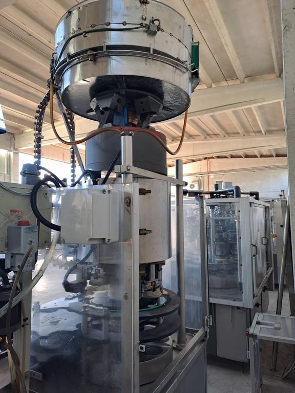 CORKING MACHINE BERTOLASO, MODEL KAPPA 108 8 HEADS FOR PLASTIC MUSHROOM CAP, SECOND-HAND MACHINE - Image 7 CORKING MACHINE BERTOLASO, MODEL KAPPA 108 8 HEADS FOR PLASTIC MUSHROOM CAP, SECOND-HAND MACHINE - Image 7