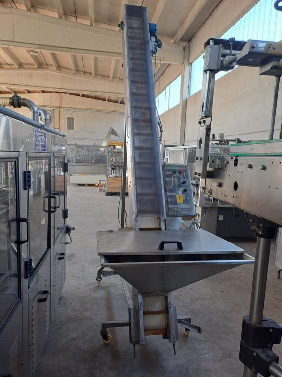 CORKING MACHINE BERTOLASO, MODEL KAPPA 108 8 HEADS FOR PLASTIC MUSHROOM CAP, SECOND-HAND MACHINE - Image 13 CORKING MACHINE BERTOLASO, MODEL KAPPA 108 8 HEADS FOR PLASTIC MUSHROOM CAP, SECOND-HAND MACHINE - Image 13