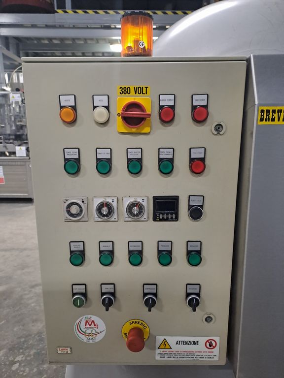 STAINLESS STEEL PNEUMATIC OPEN CYLINDER PRESS WITH MEMBRANE, VELO FIRM, 10 HL, SECOND HAND MACHINE - Image 5 STAINLESS STEEL PNEUMATIC OPEN CYLINDER PRESS WITH MEMBRANE, VELO FIRM, 10 HL, SECOND HAND MACHINE - Image 5