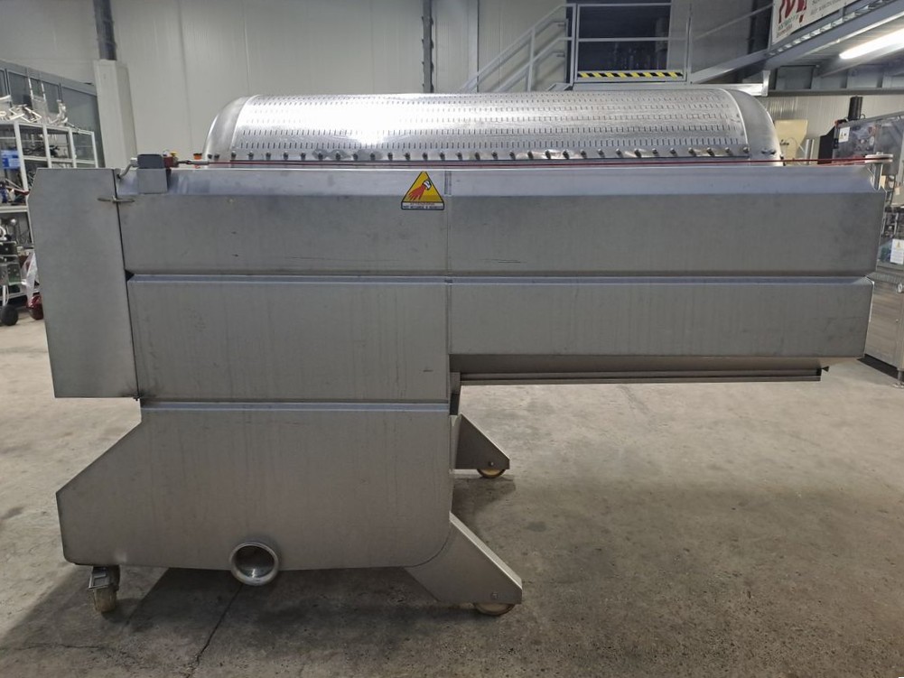 STAINLESS STEEL PNEUMATIC OPEN CYLINDER PRESS WITH MEMBRANE, VELO FIRM, 10 HL, SECOND HAND MACHINE - Image 16 STAINLESS STEEL PNEUMATIC OPEN CYLINDER PRESS WITH MEMBRANE, VELO FIRM, 10 HL, SECOND HAND MACHINE - Image 16