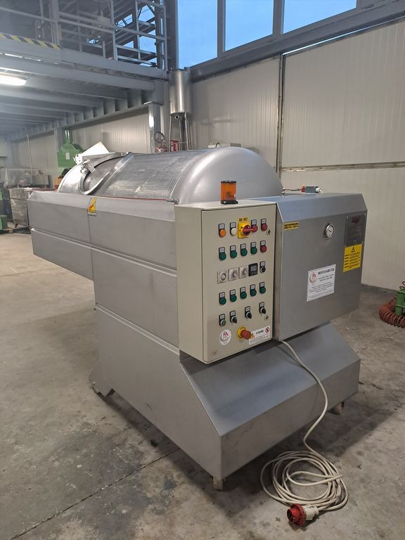 STAINLESS STEEL PNEUMATIC OPEN CYLINDER PRESS WITH MEMBRANE, VELO FIRM, 10 HL, SECOND HAND MACHINE STAINLESS STEEL PNEUMATIC OPEN CYLINDER PRESS WITH MEMBRANE, VELO FIRM, 10 HL, SECOND HAND MACHINE