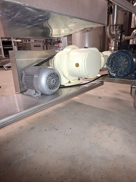 WINE LEES FILTER ROSSETTO 20 PLATES WITH MIXER, SECOND-HAND MACHINE - Image 2 WINE LEES FILTER ROSSETTO 20 PLATES WITH MIXER, SECOND-HAND MACHINE - Image 2