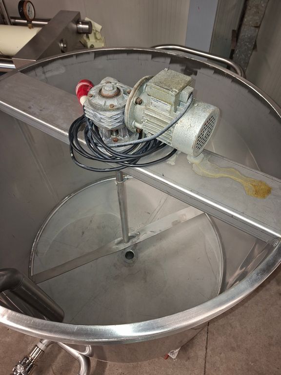 WINE LEES FILTER ROSSETTO 20 PLATES WITH MIXER, SECOND-HAND MACHINE - Image 11 WINE LEES FILTER ROSSETTO 20 PLATES WITH MIXER, SECOND-HAND MACHINE - Image 11