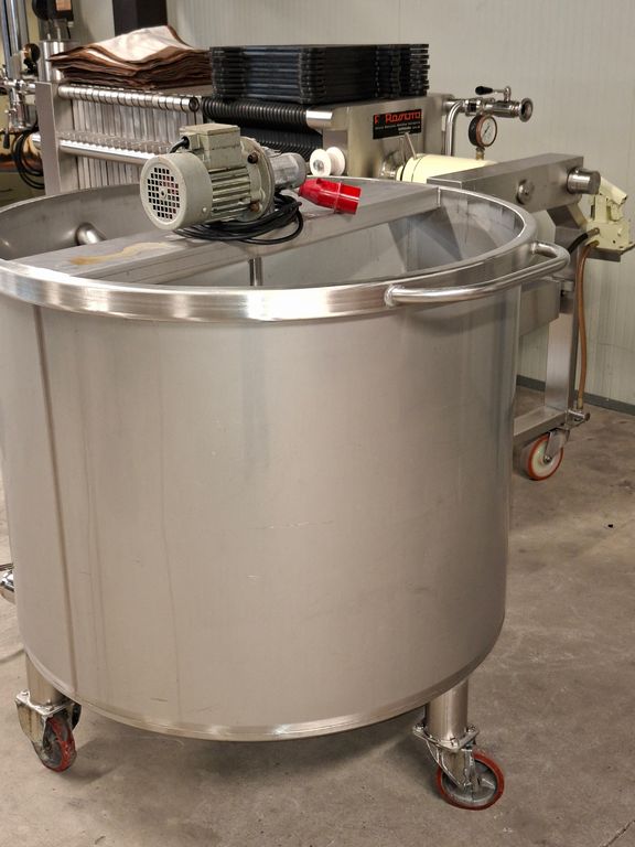 WINE LEES FILTER ROSSETTO 20 PLATES WITH MIXER, SECOND-HAND MACHINE - Image 9 WINE LEES FILTER ROSSETTO 20 PLATES WITH MIXER, SECOND-HAND MACHINE - Image 9