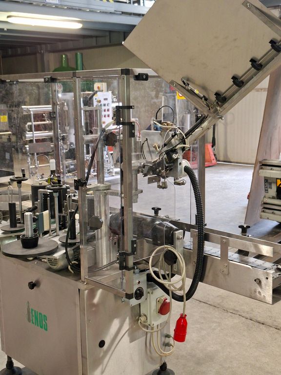ENOS ADHESIVE LABELLING MACHINE, MODEL PIÙ, WITH 2 STATIONS, SECOND HAND MACHINE - Image 6 ENOS ADHESIVE LABELLING MACHINE, MODEL PIÙ, WITH 2 STATIONS, SECOND HAND MACHINE - Image 6