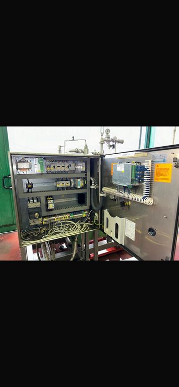 WESTFALIA CENTRIFUGE MODEL SA35-06-076, YEAR 1978, SECOND-HAND MACHINE - Image 6 WESTFALIA CENTRIFUGE MODEL SA35-06-076, YEAR 1978, SECOND-HAND MACHINE - Image 6