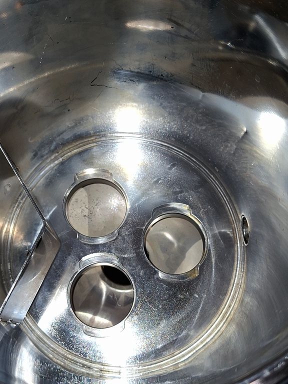 MICROFILTER/HOUSING IN STAILESS STEEL, FIRM PALL, THREE TRIPLE CARTRIDGES 30”, SECOND HAND MACHINE - Image 3 MICROFILTER/HOUSING IN STAILESS STEEL, FIRM PALL, THREE TRIPLE CARTRIDGES 30”, SECOND HAND MACHINE - Image 3