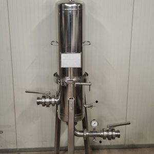 MICROFILTER/HOUSING IN STAILESS STEEL, FIRM PALL, THREE TRIPLE CARTRIDGES 30”, SECOND HAND MACHINE