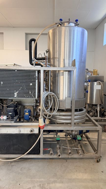 VELO BRAND VACUUM ENRICHMENT CONCENTRATOR, MODEL AES 70, SECOND HAND MACHINE - Image 16 VELO BRAND VACUUM ENRICHMENT CONCENTRATOR, MODEL AES 70, SECOND HAND MACHINE - Image 16