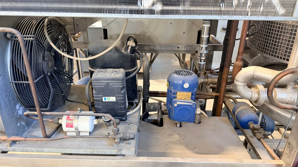 VELO BRAND VACUUM ENRICHMENT CONCENTRATOR, MODEL AES 70, SECOND HAND MACHINE - Image 19 VELO BRAND VACUUM ENRICHMENT CONCENTRATOR, MODEL AES 70, SECOND HAND MACHINE - Image 19