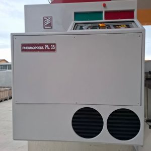 PRESSA IN ACCIAIO INOX A MEMBRANA, MARCA SIPREM MODELLO PA35, CAPACITÀ HL 35 A CILINDRO APERTO, MACCHINA USATA