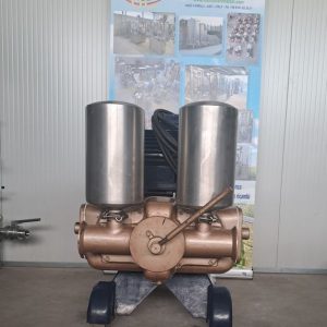PISTON PUMP VELO MOD. 400HL, TWIN-CYLINDER WITH BRONZE BODY PUMP, SECOND-HAND MACHINE