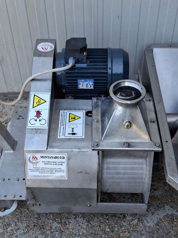 VOLUMETRIC PUMP ELLIPTICAL ROTOR , FOR GRAPES AND POMACE, IN STAINLESS STEEL FIRM ENOVENETA MODEL EVP1, SECOND-HAND MACHINE - Image 8 VOLUMETRIC PUMP ELLIPTICAL ROTOR , FOR GRAPES AND POMACE, IN STAINLESS STEEL FIRM ENOVENETA MODEL EVP1, SECOND-HAND MACHINE - Image 8