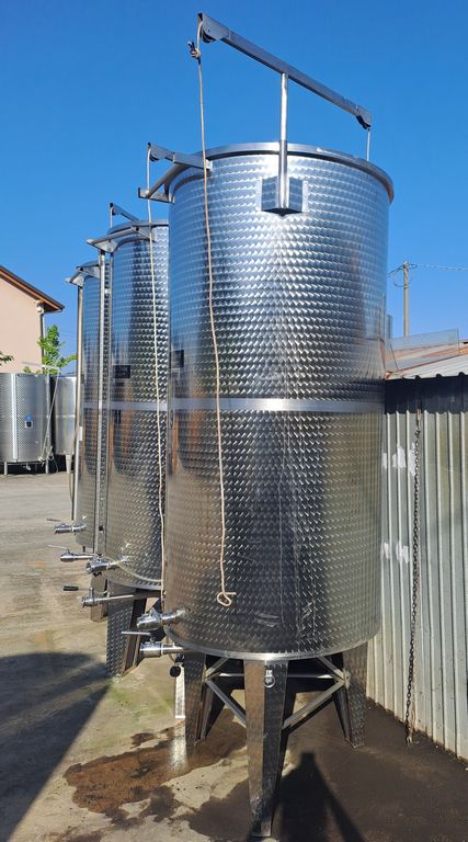 STAINLESS STEEL TANKS, L.A. INOX BRAND LITER CAPACITY LITERS 1500 (HL 15), FLOATING LID MODEL WITH CONICAL BOTTOM, SECOND HAND EQUIPMENT - Image 7 STAINLESS STEEL TANKS, L.A. INOX BRAND LITER CAPACITY LITERS 1500 (HL 15), FLOATING LID MODEL WITH CONICAL BOTTOM, SECOND HAND EQUIPMENT - Image 7