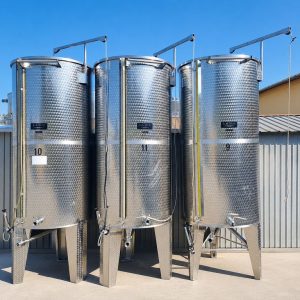 STAINLESS STEEL TANKS, L.A. INOX BRAND LITER CAPACITY LITERS 1500 (HL 15), FLOATING LID MODEL WITH CONICAL BOTTOM, SECOND HAND EQUIPMENT
