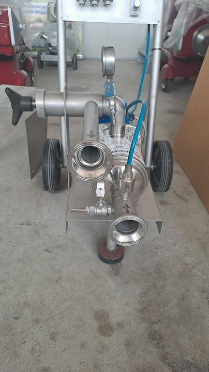 STAINLESS STEEL FLOTATION UNIT MODEL ENOLMIX 100, SECOND HAND MACHINE - Image 5 STAINLESS STEEL FLOTATION UNIT MODEL ENOLMIX 100, SECOND HAND MACHINE - Image 5