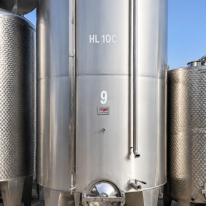 STAINLESS STEEL TANKS FIRM VELO CAPACITY HL 100, STORAGE/WINEMAKING MODEL, CONICAL BOTTOM WITH PLATE, SECOND-HAND EQUIPMENT