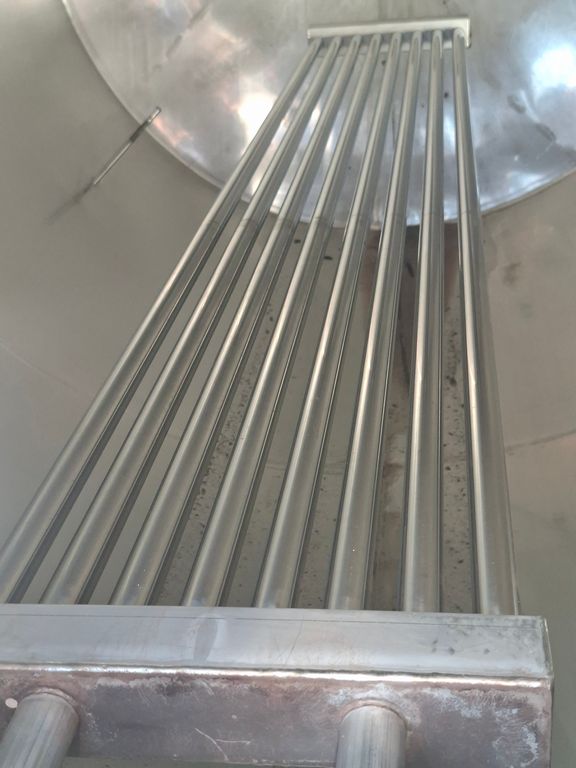 STAINLESS STEEL TANKS FIRM VELO CAPACITY HL 100, STORAGE/WINEMAKING MODEL, CONICAL BOTTOM WITH PLATE, SECOND-HAND EQUIPMENT - Image 3 STAINLESS STEEL TANKS FIRM VELO CAPACITY HL 100, STORAGE/WINEMAKING MODEL, CONICAL BOTTOM WITH PLATE, SECOND-HAND EQUIPMENT - Image 3